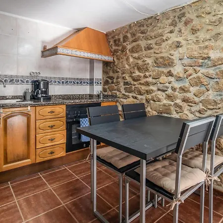 Beautiful In With Kitchen *