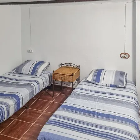 3 Bedroom Stunning In Casa de Férias Cabanes (Valencia)